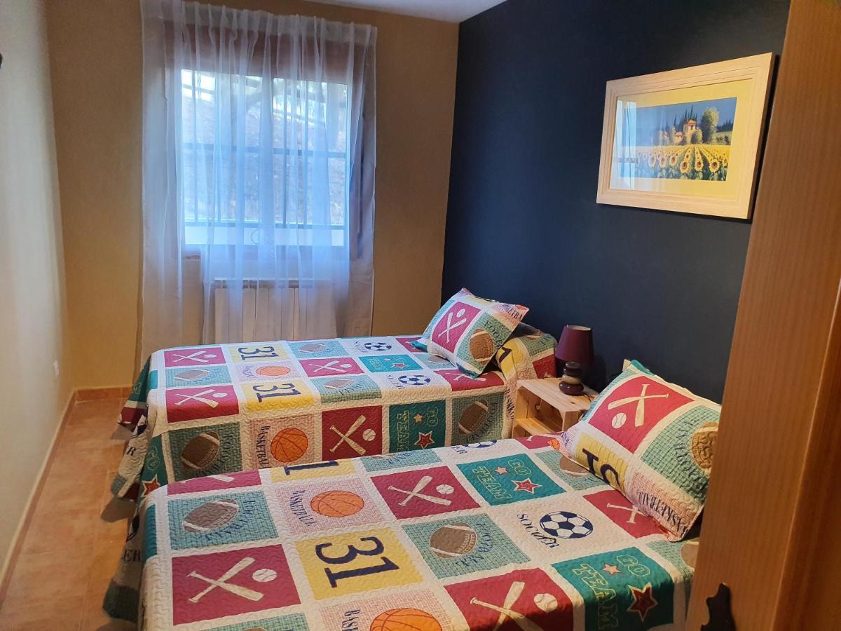 Hotel Masia El Molinete Mora de Rubielos Bagian luar foto