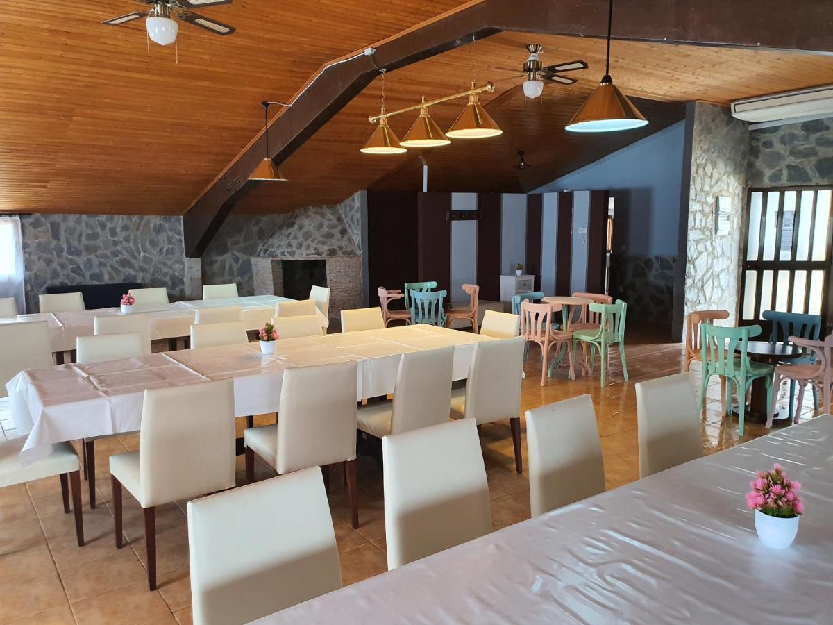 Hotel Masia El Molinete Mora de Rubielos Bagian luar foto