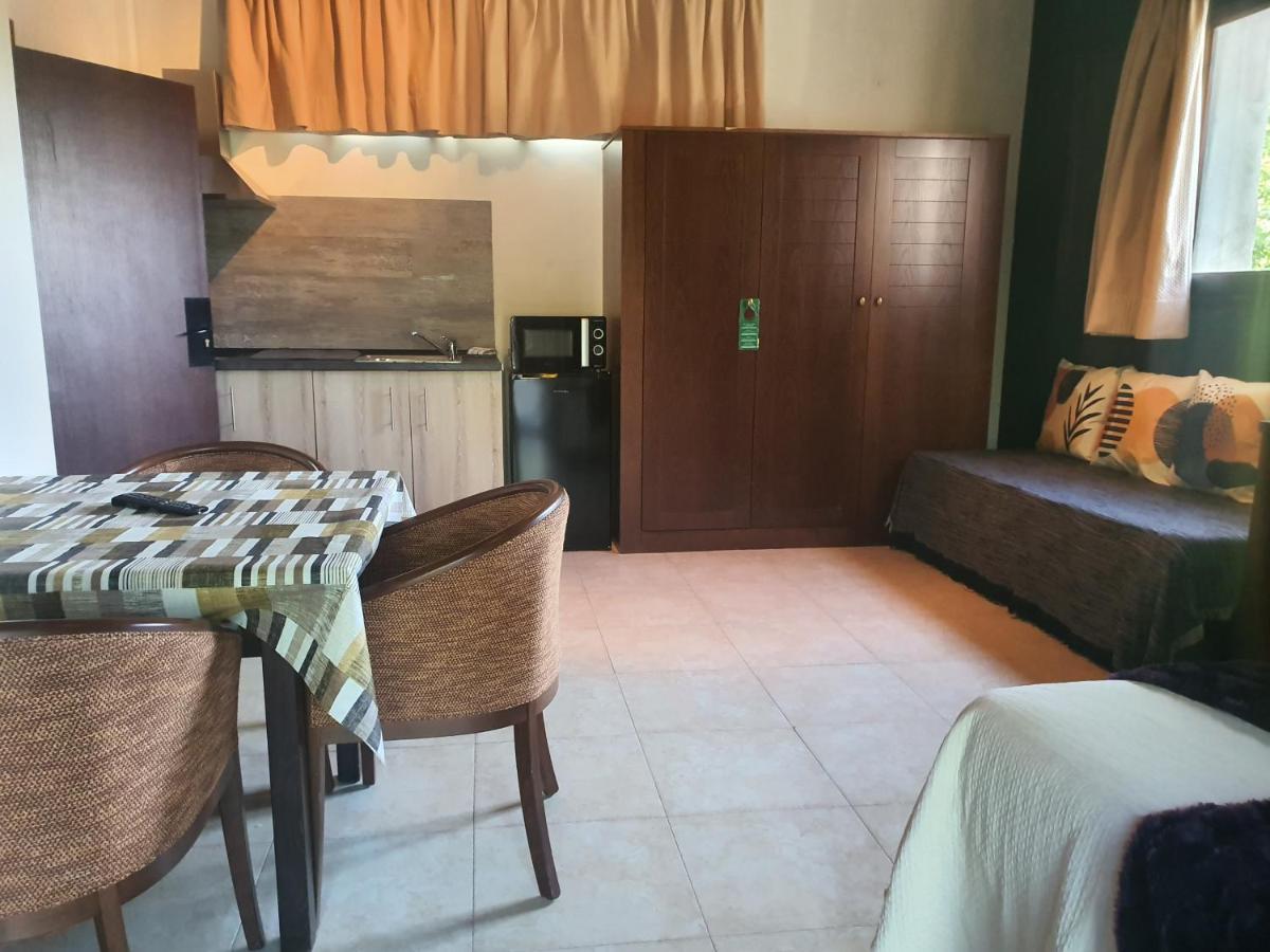 Hotel Masia El Molinete Mora de Rubielos Bagian luar foto